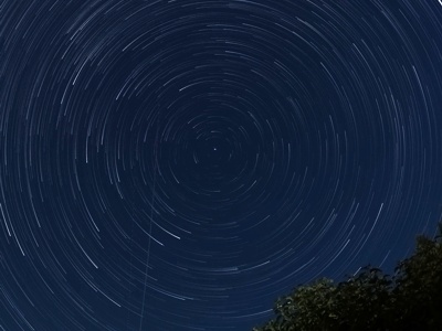 Circumpolar star trails